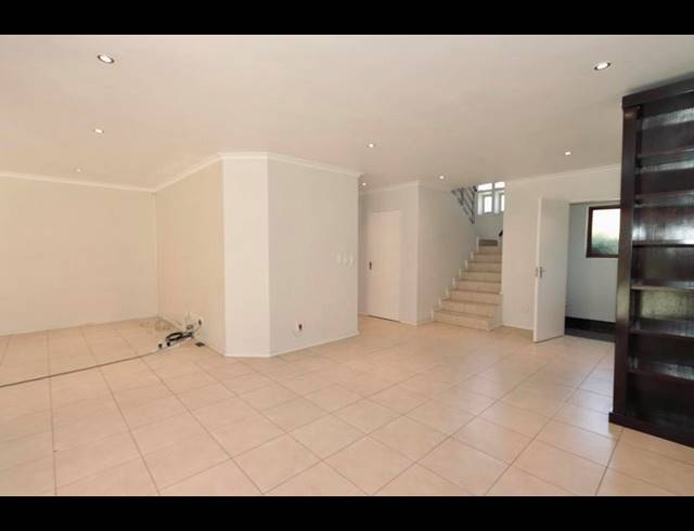 3 BEDROOM PROPERTY TO RENT IN BROADACRES